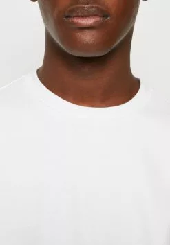 YOURTURN Unisex 2 Pack - Sweatshirt - Black/White -Yourturn Shop 0076b02e99c54dc0990572f64eb50cac scaled