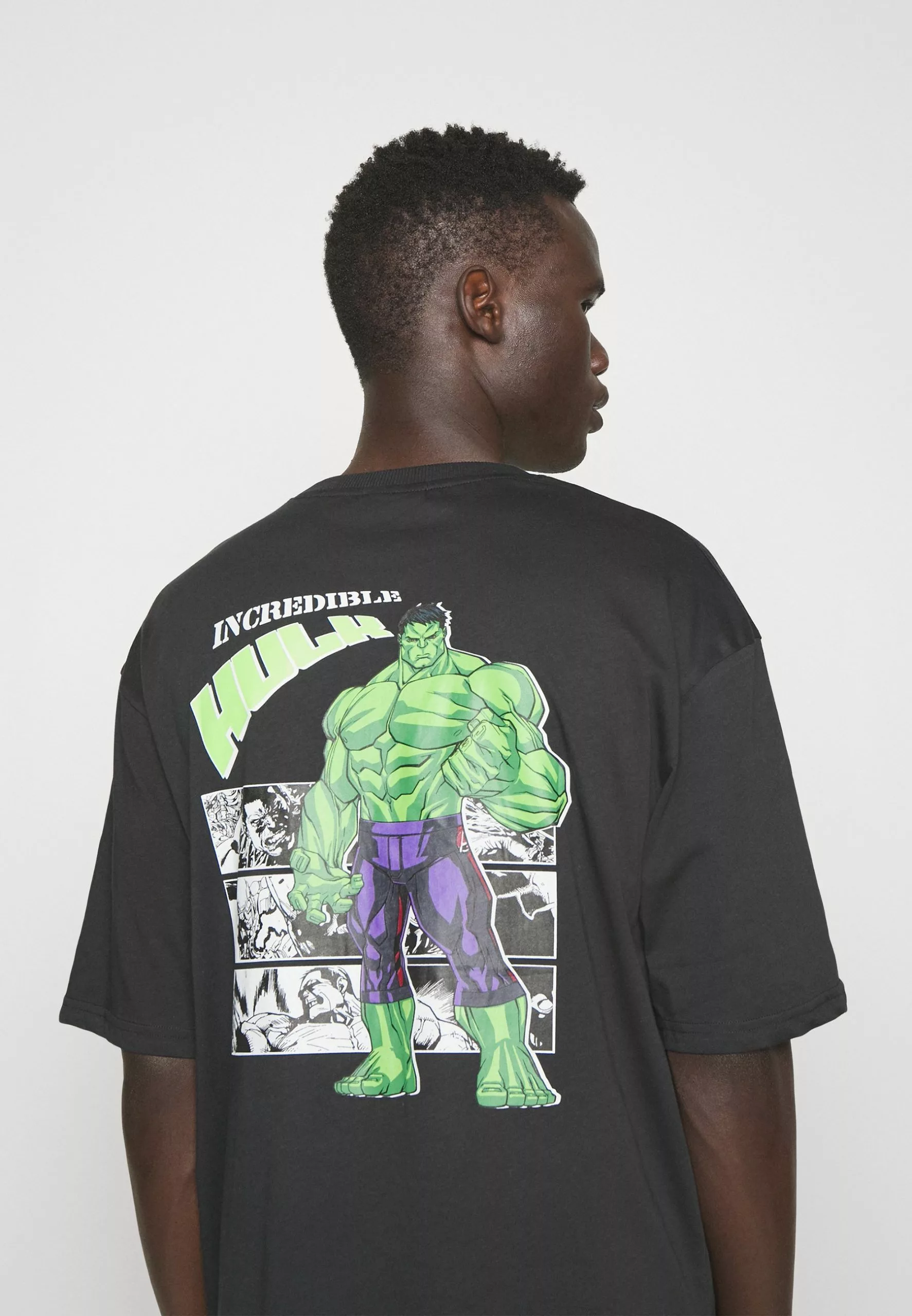 YOURTURN Unisex - Print T-Shirt - Black 5 YOURTURN Unisex - Print T-Shirt - Black - Image 5