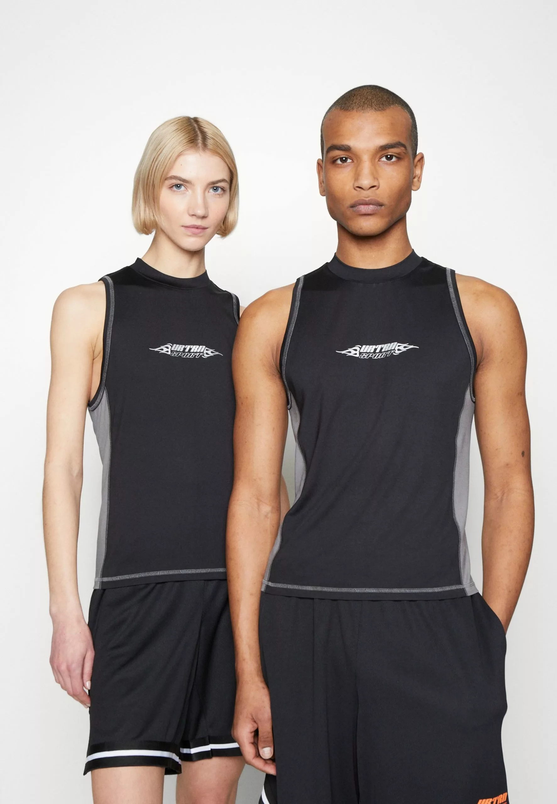 YOURTURN Unisex - Top - Black 1 YOURTURN Unisex - Top - Black