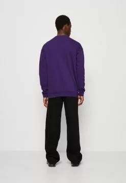 YOURTURN Unisex - Sweatshirt - Purple 8 YOURTURN Unisex - Sweatshirt - Purple -Yourturn Shop 09d8e3c4644d4dc68e3fdf6a6eefd9f3 scaled