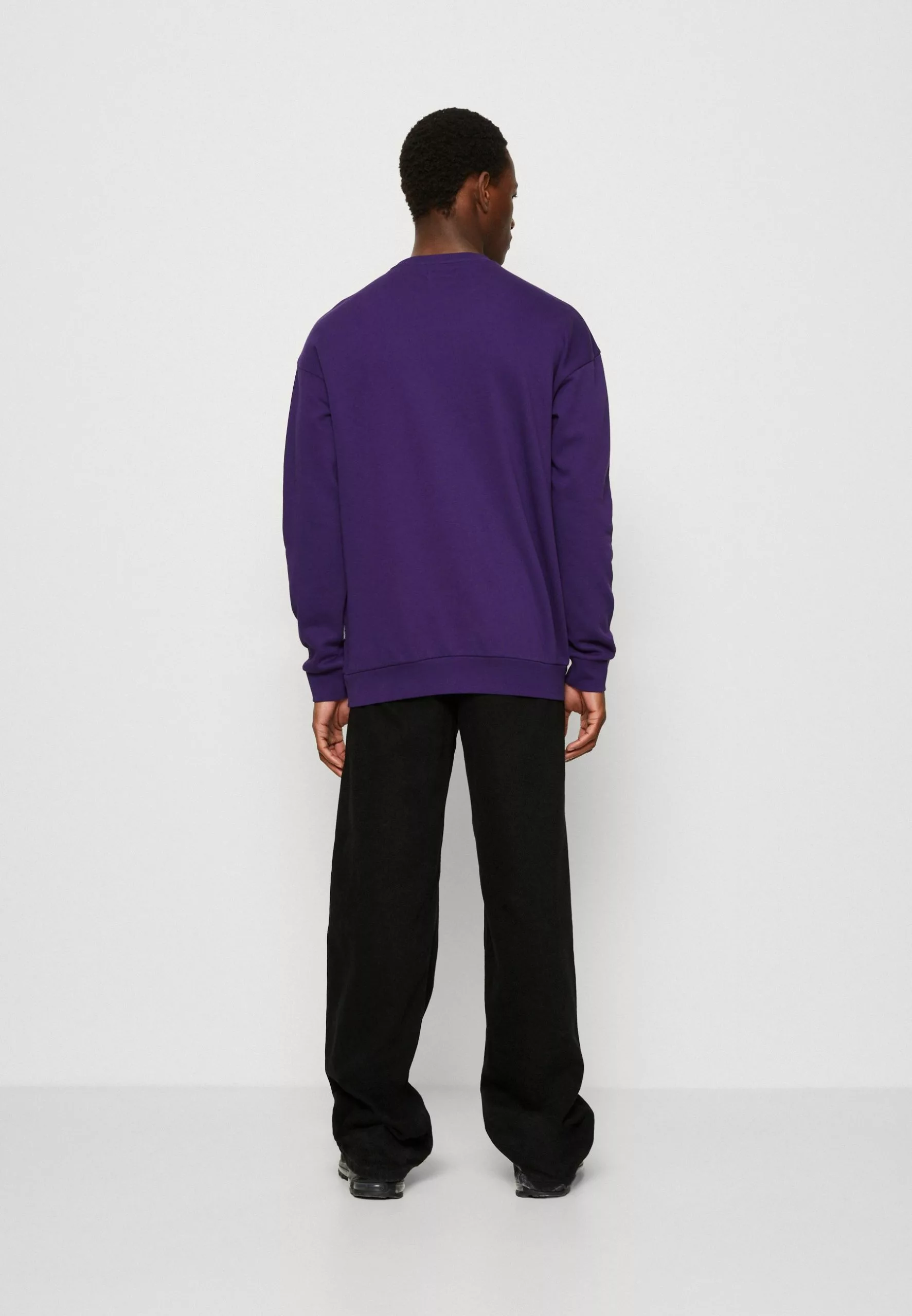 YOURTURN Unisex - Sweatshirt - Purple 3 YOURTURN Unisex - Sweatshirt - Purple - Image 3