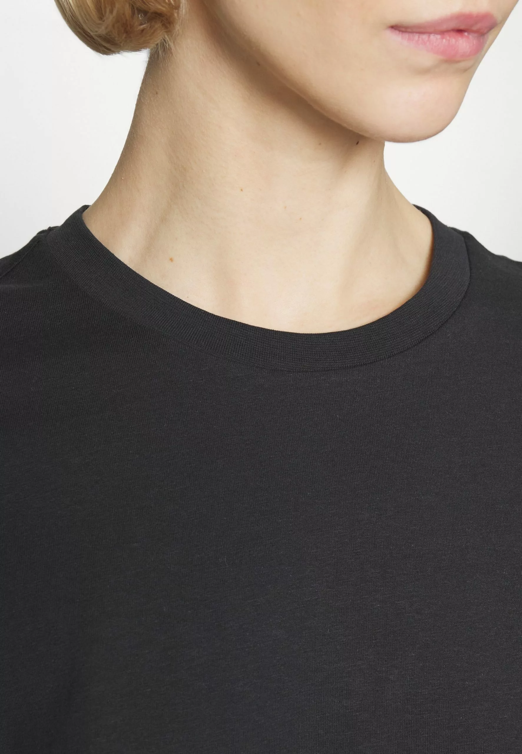 YOURTURN 3Pack Unisex - Basic T-Shirt - White/Mint/Black 8 YOURTURN 3Pack Unisex - Basic T-Shirt - White/Mint/Black - Image 8