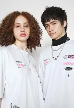 YOURTURN Unisex - Print T-Shirt - White -Yourturn Shop 23737f21e2cc4634a64af3dbba5b24b1 scaled