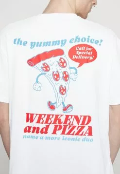 YOURTURN Unisex - Print T-Shirt - White 11 YOURTURN Unisex - Print T-Shirt - White -Yourturn Shop 261e0b69632a4fb3a1b85715a39f3276 scaled