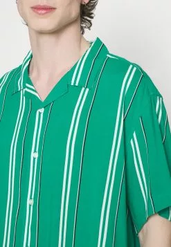 YOURTURN Stripes Boxi - Shirt - Green -Yourturn Shop 289f302ea93249c1bd0fd67edf3d7790 scaled