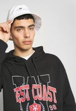 YOURTURN Sweatshirt - Black -Yourturn Shop 2adf924bafe24f14a05d1972af2db883 scaled