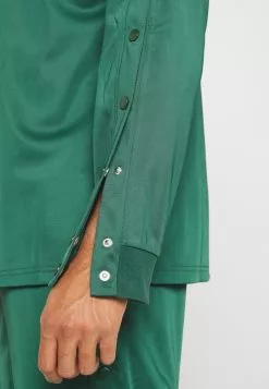 YOURTURN Unisex - Long Sleeved Top - Dark Green -Yourturn Shop 2b7642b57fcd47a080bd29ebccc98ff5 scaled