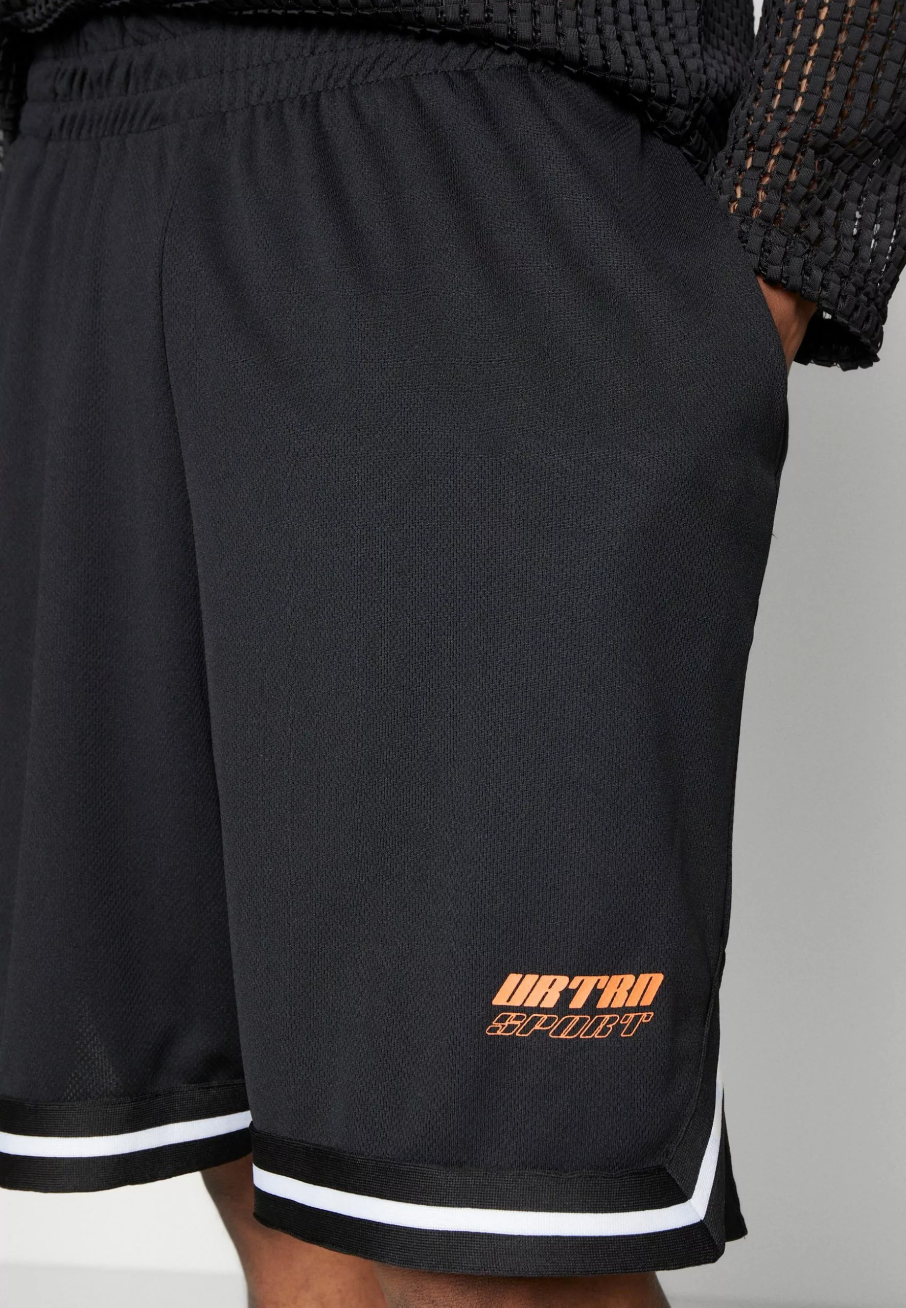 YOURTURN Unisex - Shorts - Black 6 YOURTURN Unisex - Shorts - Black - Image 6