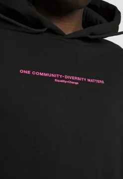 YOURTURN Unisex - Hoodie - Black -Yourturn Shop 2e3d848b3c9c4470902e45000c9c0d1f scaled