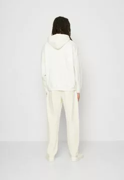 YOURTURN Super Oversized Unisex - Hoodie - Off White -Yourturn Shop 35dbf4a2b1164d9f8cdf4adb75e6dc1d scaled