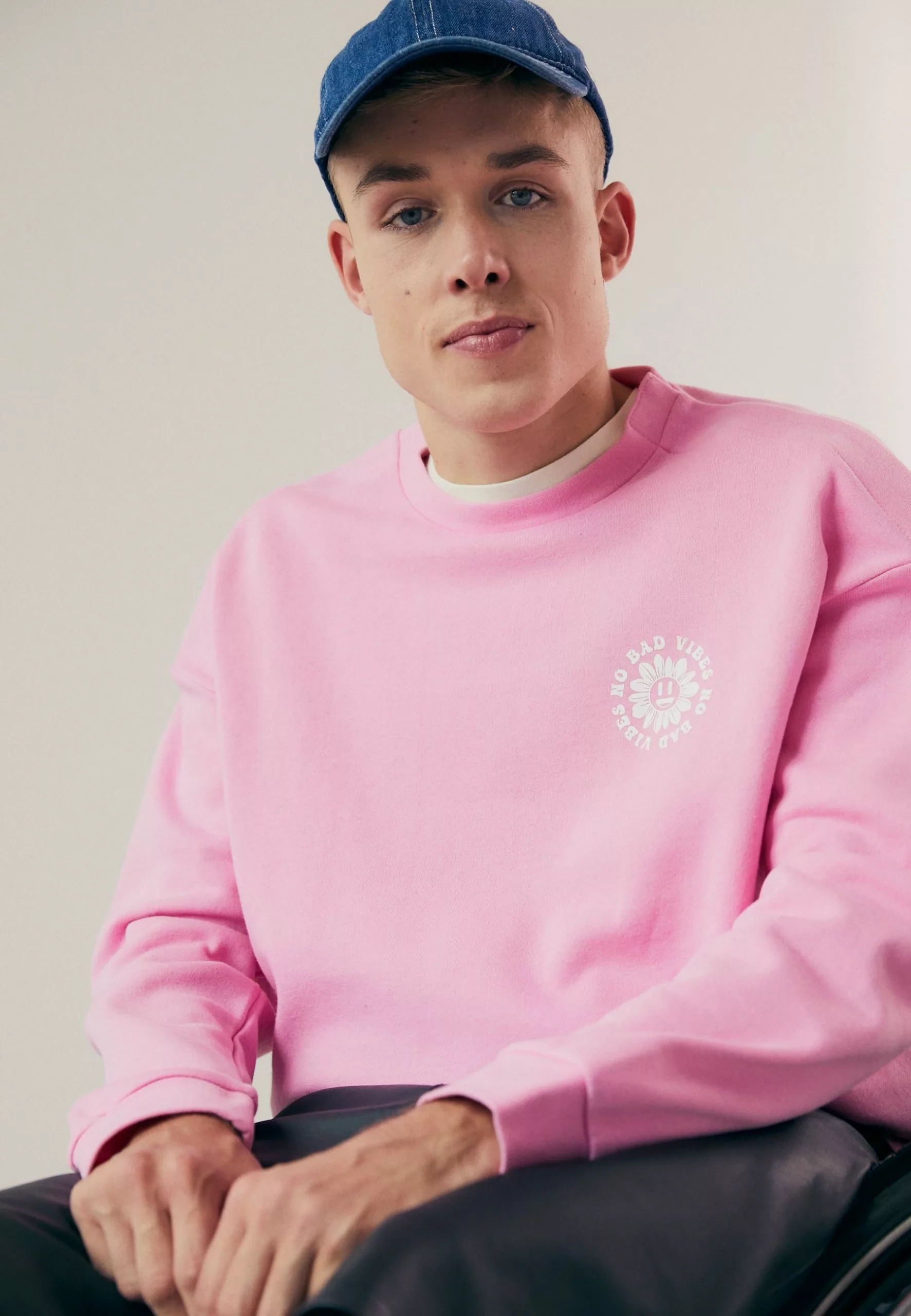YOURTURN Unisex - Sweatshirt - Pink 1 YOURTURN Unisex - Sweatshirt - Pink