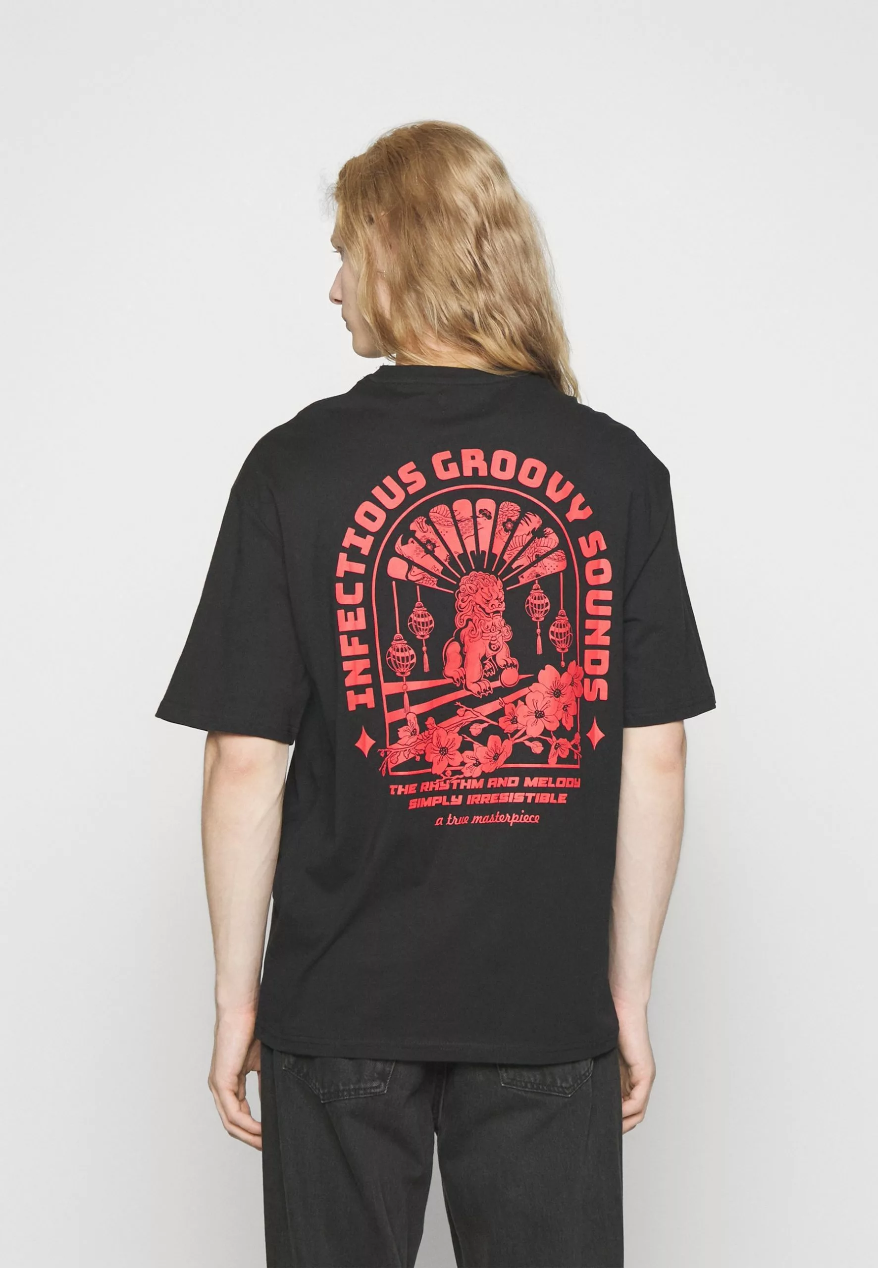 YOURTURN Unisex - Print T-Shirt - Black 1 YOURTURN Unisex - Print T-Shirt - Black