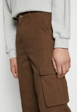 YOURTURN Unisex - Cargo Trousers - Brown 9 YOURTURN Unisex - Cargo Trousers - Brown -Yourturn Shop 445cd8b9054e42bda76abaee8b8c334a scaled