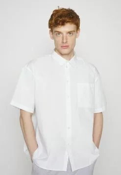 YOURTURN Plain Boxi Fit Unisex - Shirt -White -Yourturn Shop 473e82e49ea54c6c903acdcee8ee08bc scaled