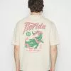 YOURTURN Crocodile Florida Graphic Tee Unisex- Print T-Shirt - Beige