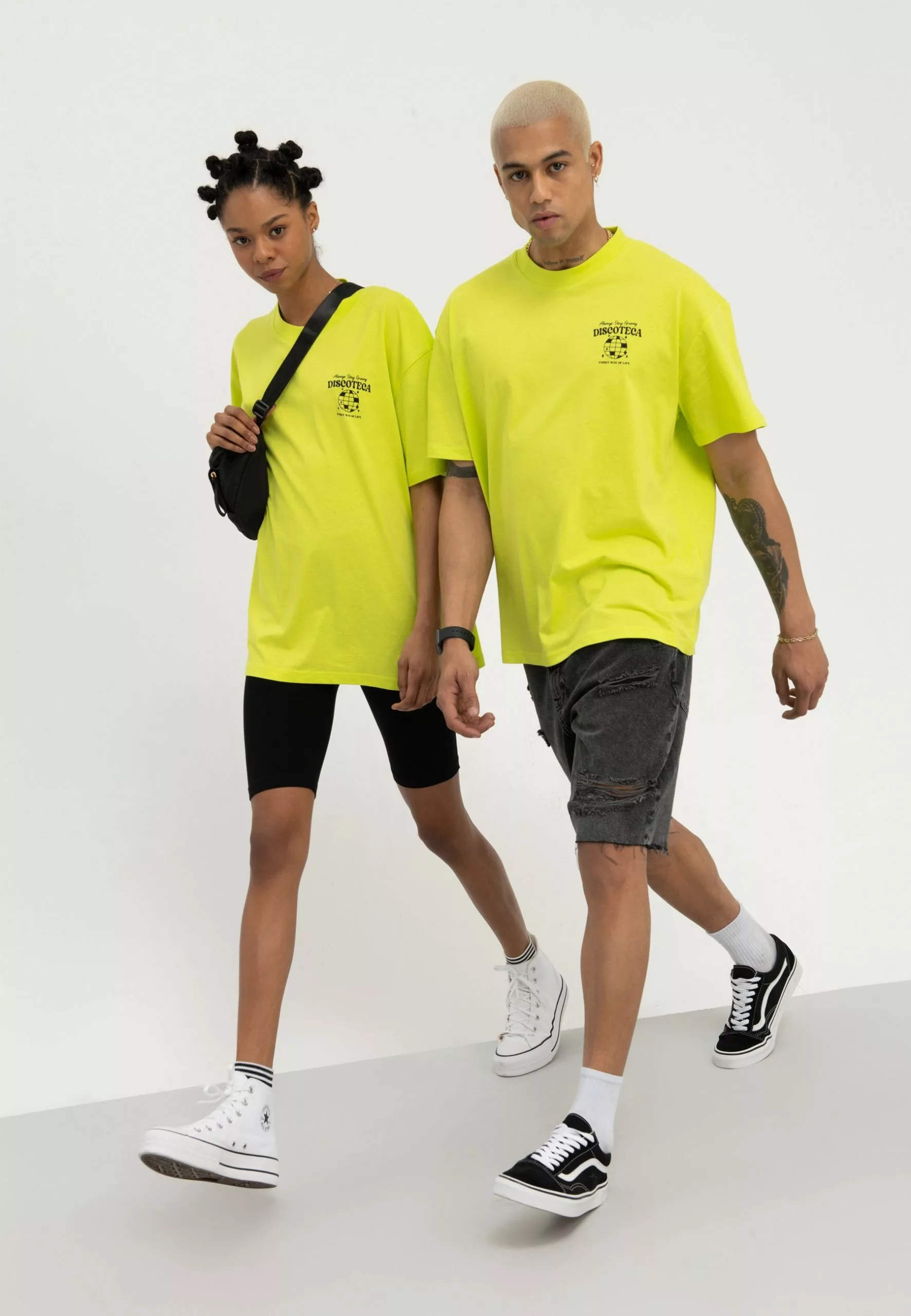 YOURTURN Unisex - Print T-Shirt - Light Green 2 YOURTURN Unisex - Print T-Shirt - Light Green - Image 2