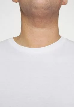 YOURTURN Unisex 3 Pack- Basic T-Shirt - White/Lilac/Black 25 YOURTURN Unisex 3 Pack- Basic T-Shirt - White/Lilac/Black -Yourturn Shop 56bd1fb19d4640049ae231b62b69ecce scaled