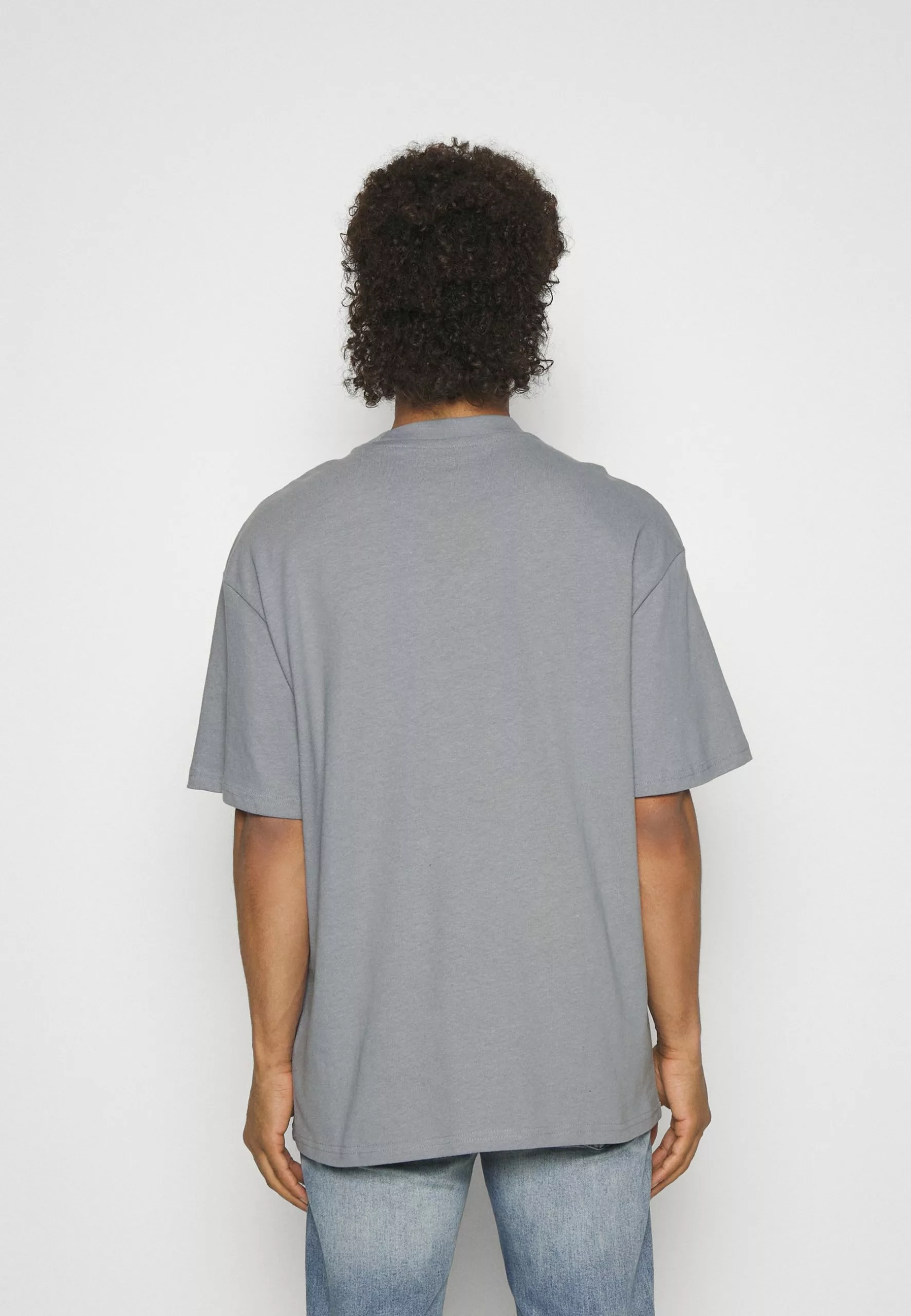 YOURTURN Unisex - Basic T-Shirt - Grey 3 YOURTURN Unisex - Basic T-Shirt - Grey - Image 3