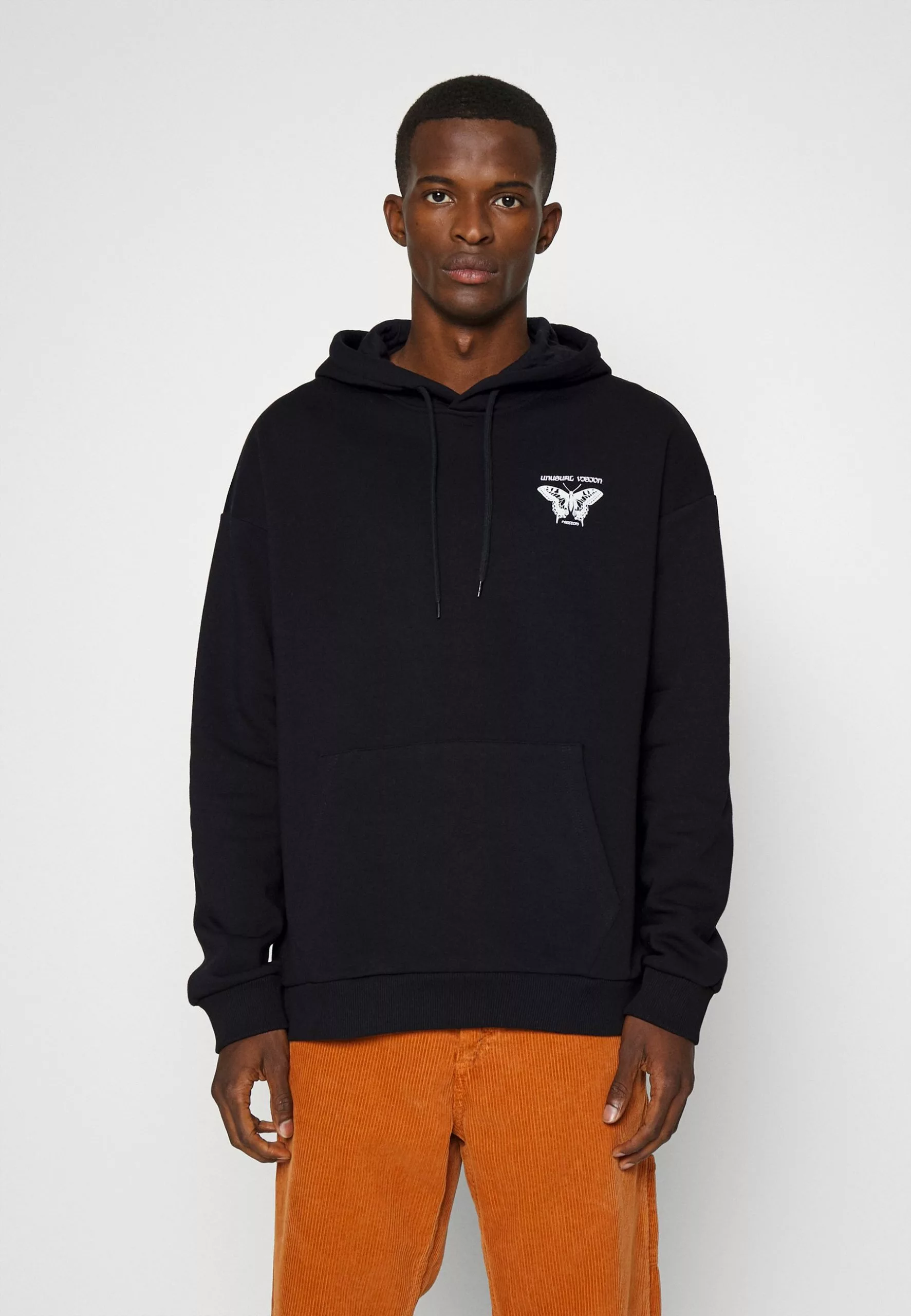 YOURTURN Unisex - Hoodie - Black 3 YOURTURN Unisex - Hoodie - Black - Image 3