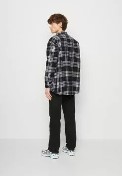 YOURTURN Unisex - Button-Down Blouse - White/Black -Yourturn Shop 6aba1b129255465dbe34f004d9c8a98e scaled