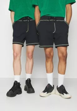 YOURTURN Unisex - Shorts - Black
