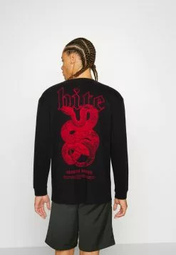 YOURTURN Long Sleeved Top - Black 7 YOURTURN Long Sleeved Top - Black -Yourturn Shop 726fe31d97d447e0bb0b4ee3b18308af scaled