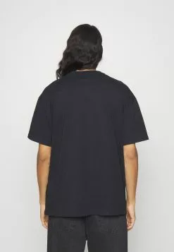 YOURTURN Print T-Shirt - Black 8 YOURTURN Print T-Shirt - Black -Yourturn Shop 76776a58a4634eadbe657b852df6235d scaled