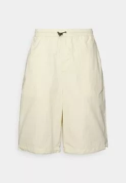 YOURTURN Genderless Parachute - Shorts - White -Yourturn Shop 78ed25df6df243da9a7b9f7da29df172 scaled