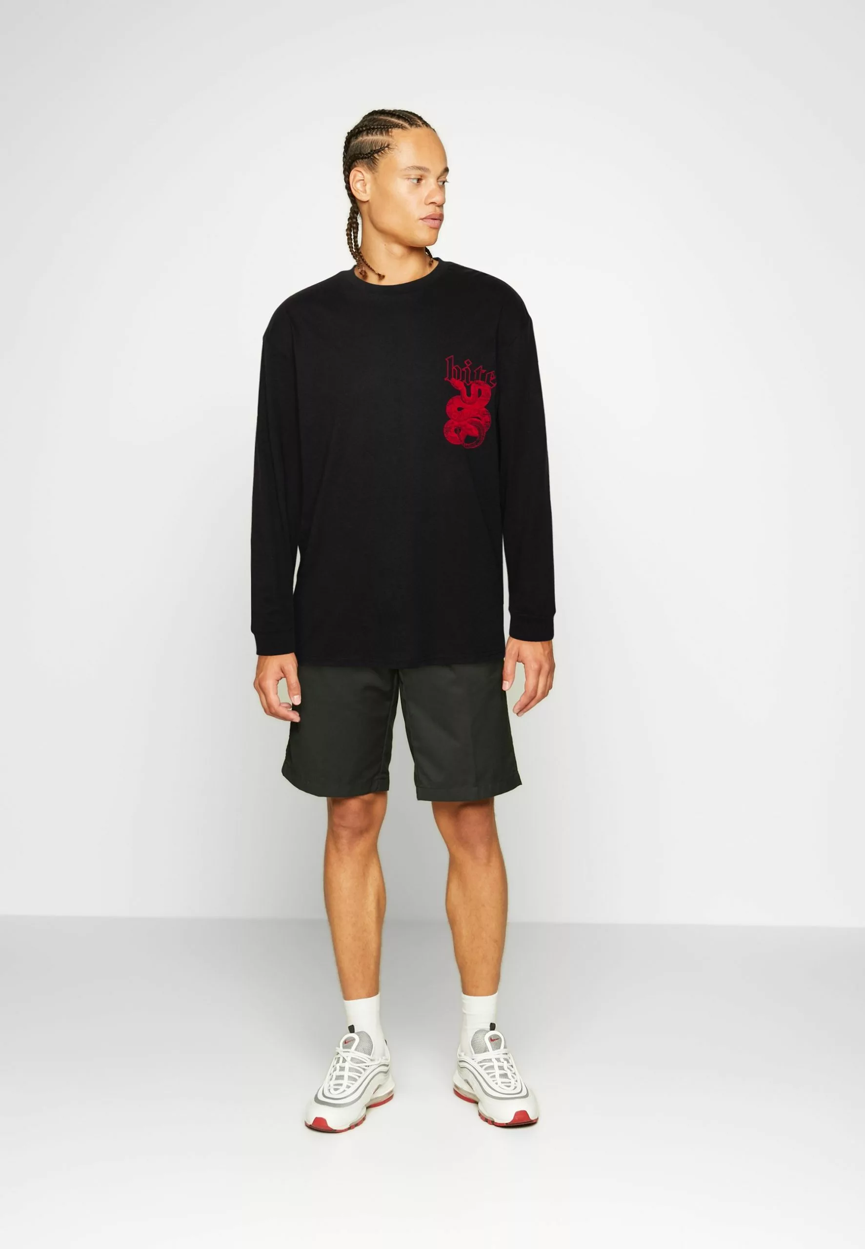 YOURTURN Long Sleeved Top - Black 2 YOURTURN Long Sleeved Top - Black - Image 2