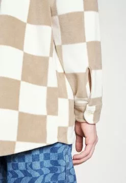 YOURTURN Unisex - Button-Down Blouse - Beige -Yourturn Shop 7c6cfa60c29a47168ab5d6c26004cf67 scaled