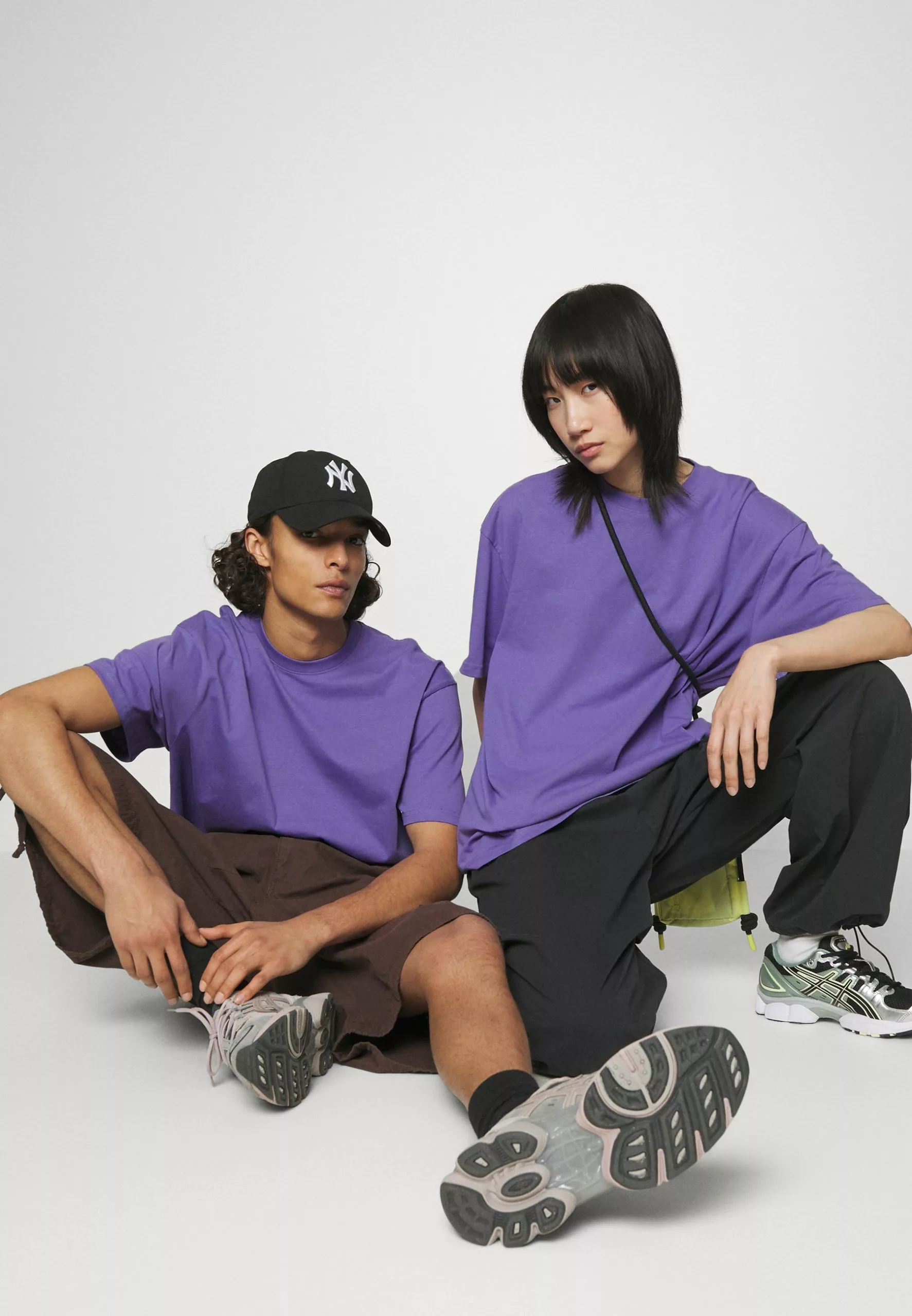 YOURTURN Unisex - Print T-Shirt - Purple 4 YOURTURN Unisex - Print T-Shirt - Purple - Image 4