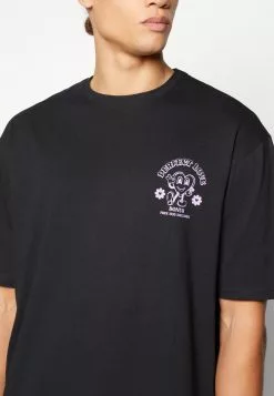 YOURTURN Heart Graphic Backprint Tee Unisex - Print T-Shirt - Black -Yourturn Shop 833b454f283e463abd0e9075d4df2d0d scaled