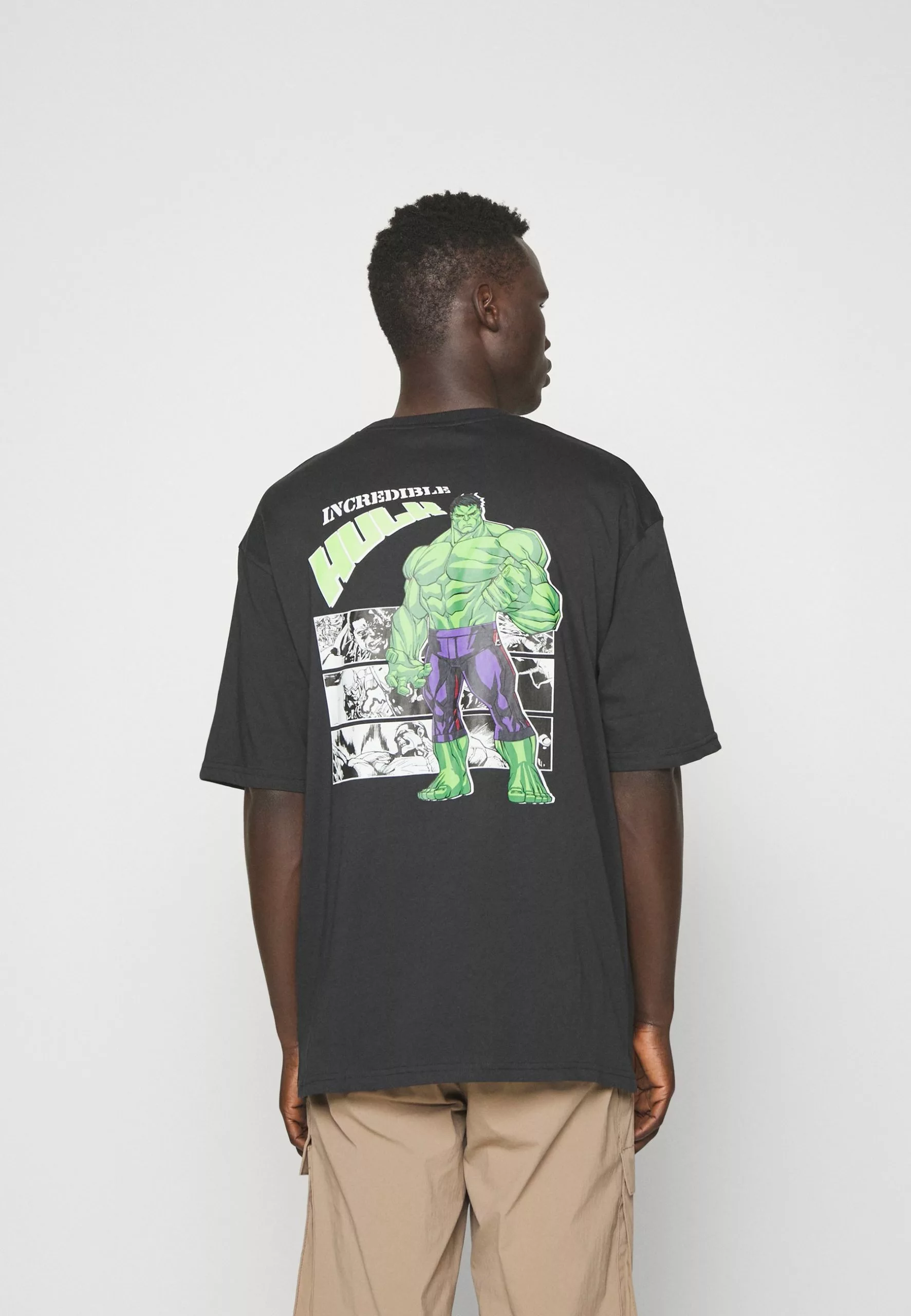 YOURTURN Unisex - Print T-Shirt - Black 1 YOURTURN Unisex - Print T-Shirt - Black