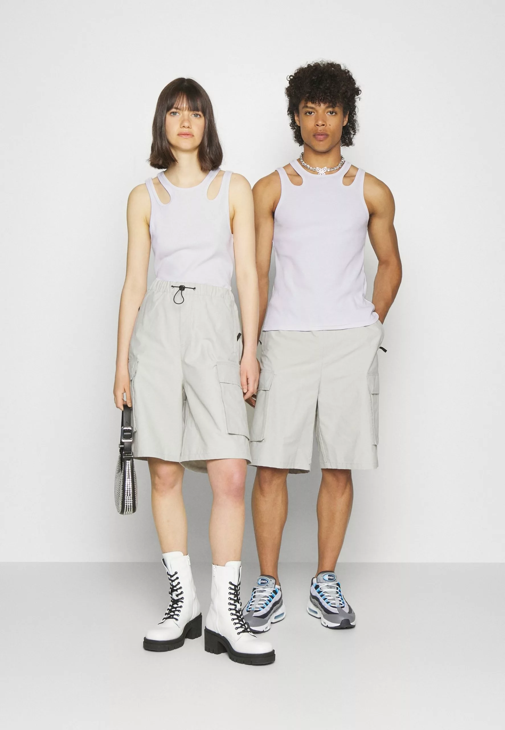 YOURTURN Unisex - Top - White 2 YOURTURN Unisex - Top - White - Image 2