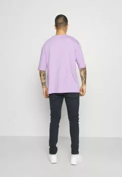 YOURTURN Oversize Unisex - Print T-Shirt - Lilac 8 YOURTURN Oversize Unisex - Print T-Shirt - Lilac -Yourturn Shop 8ec975aef6c94980bcd4a9b79f626069 scaled