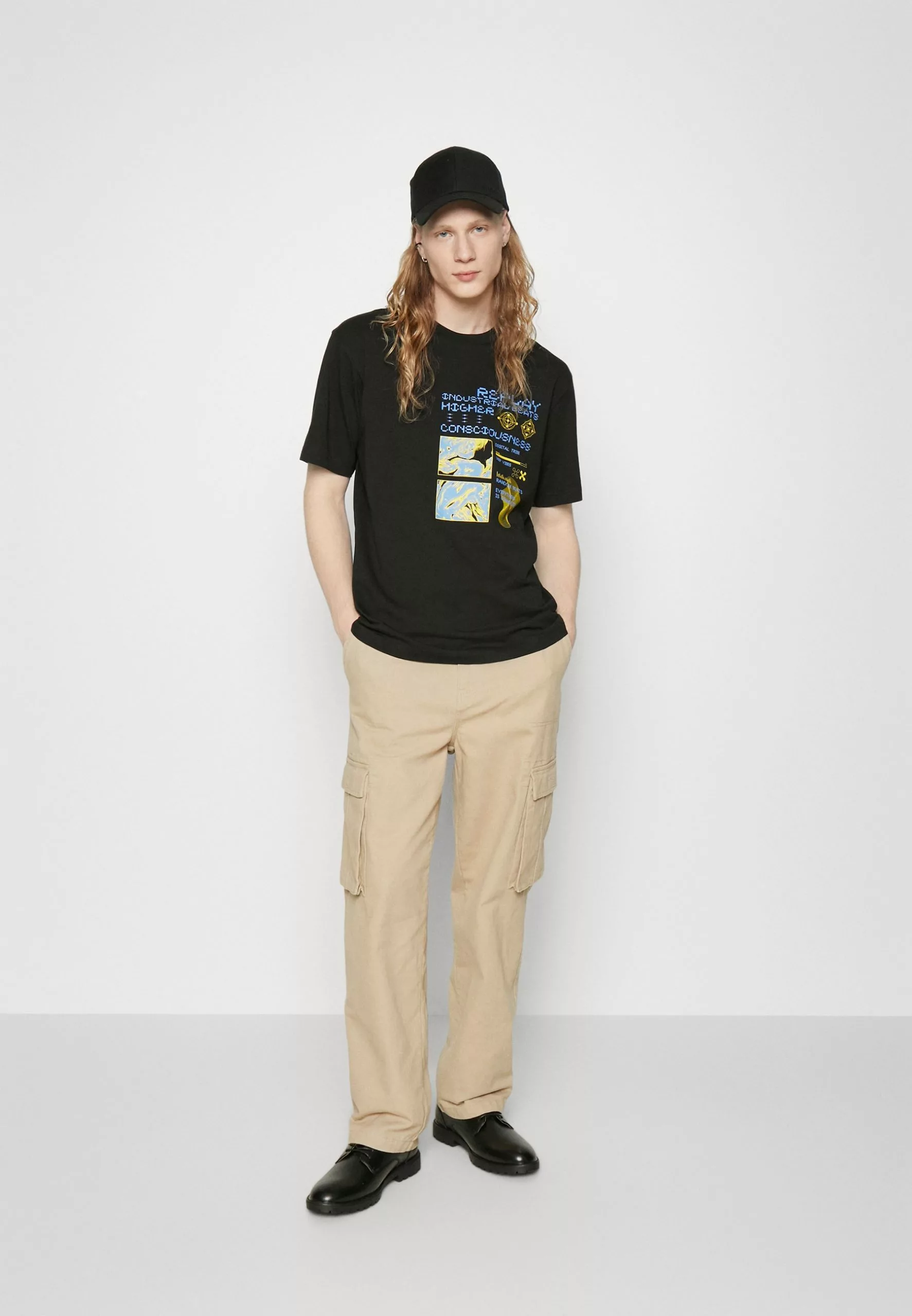 YOURTURN Unisex - Cargo Trousers - Tan 2 YOURTURN Unisex - Cargo Trousers - Tan - Image 2