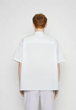 YOURTURN Plain Boxi Fit Unisex - Shirt -White -Yourturn Shop a34fa0ad00954f03afd155ebef1e00bd scaled
