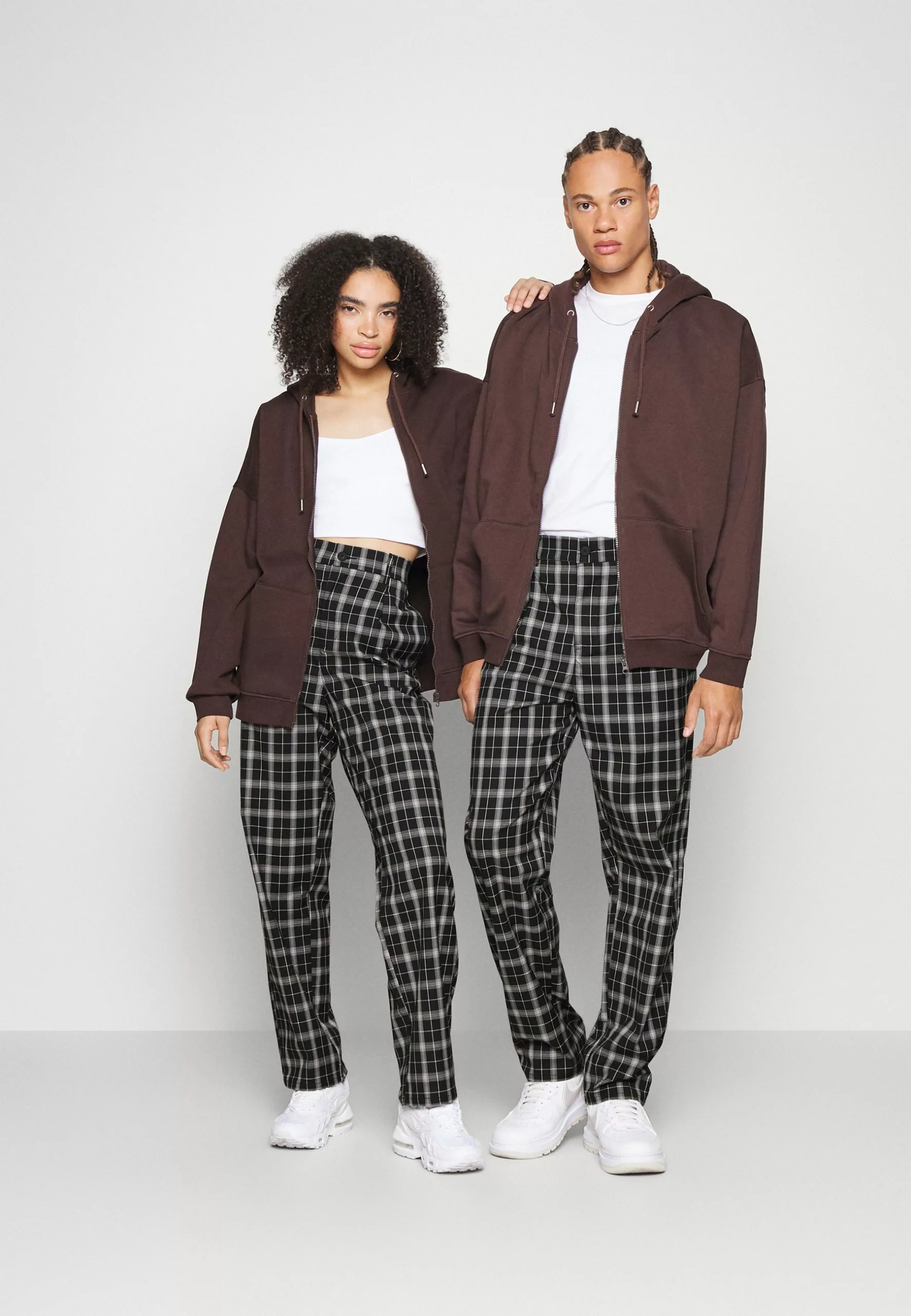 YOURTURN Unisex - Trousers - Black 2 YOURTURN Unisex - Trousers - Black - Image 2