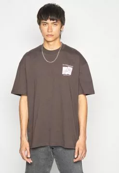 YOURTURN Unisex - Print T-Shirt - Brown -Yourturn Shop a7615ab90000417885fafb1c8c4136ff scaled