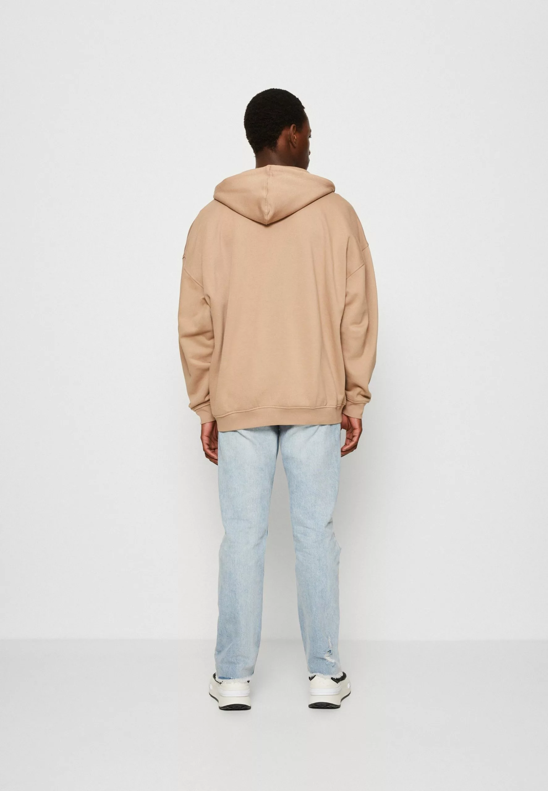 YOURTURN Unisex - Zip-Up Sweatshirt - Tan 3 YOURTURN Unisex - Zip-Up Sweatshirt - Tan - Image 3
