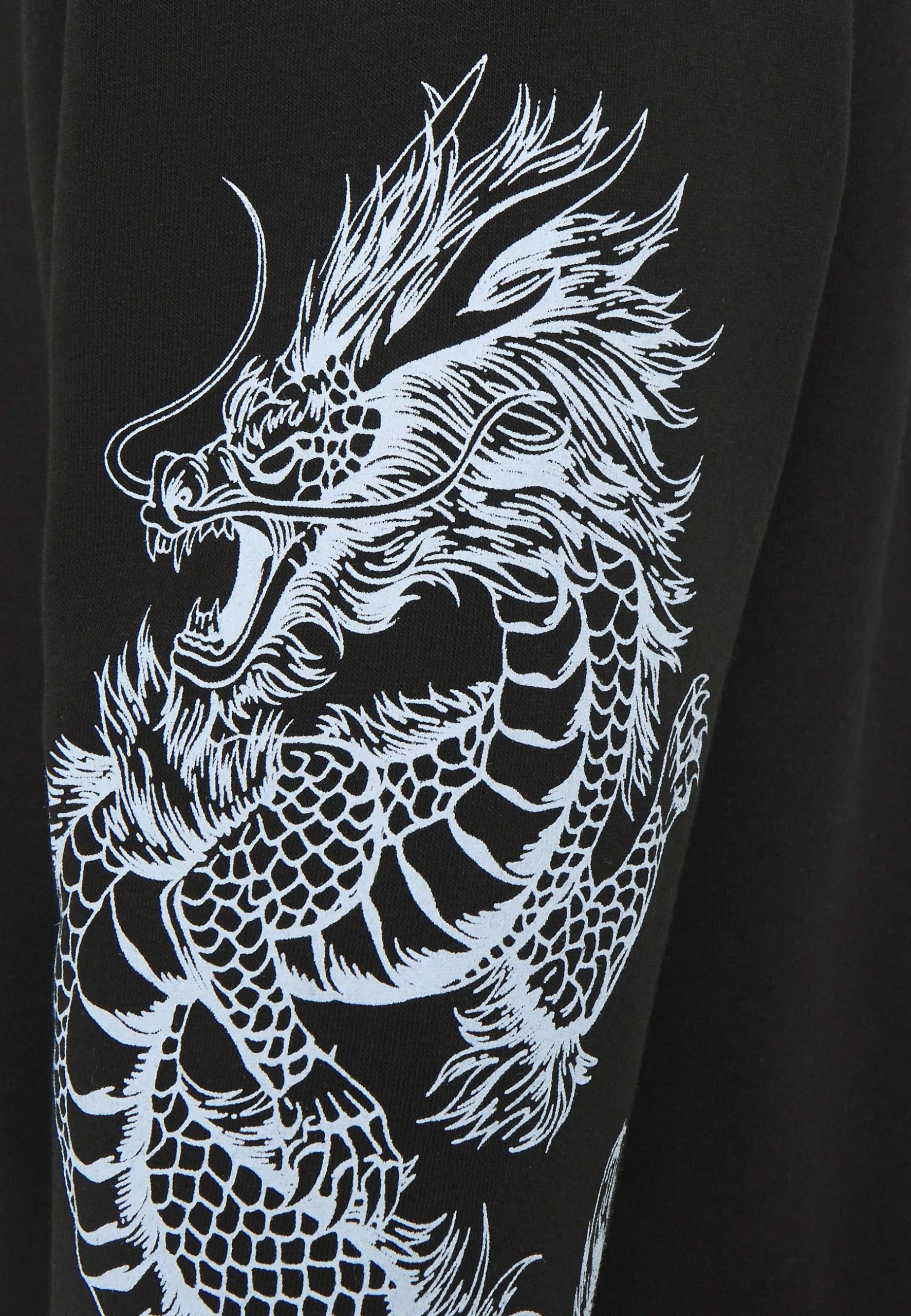 YOURTURN Sweatshirt - Black 7 YOURTURN Sweatshirt - Black - Image 7