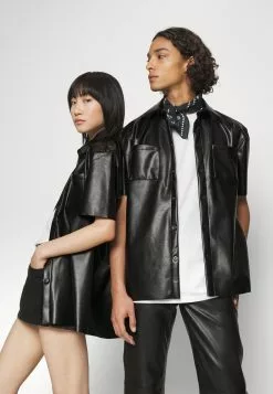 YOURTURN Unisex - Button-Down Blouse - Black -Yourturn Shop aefdfec1a9d14d77a5fb759d0c1f1942 scaled