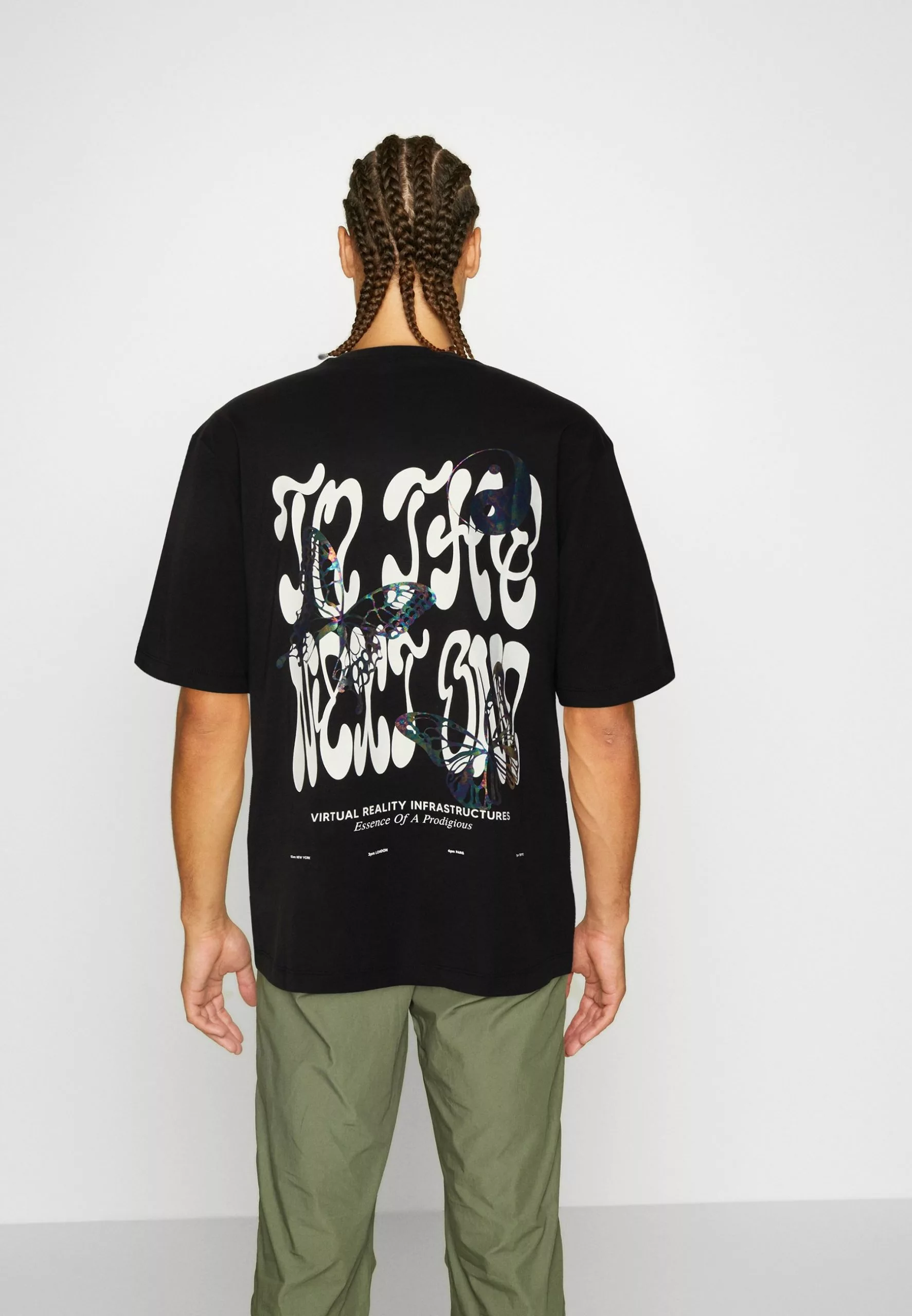 YOURTURN Unisex - Print T-Shirt - Black 3 YOURTURN Unisex - Print T-Shirt - Black - Image 3