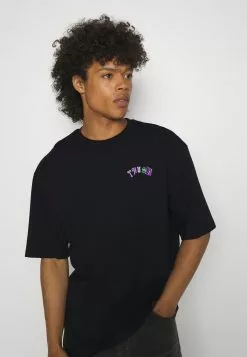 YOURTURN Unisex - Print T-Shirt - Black 9 YOURTURN Unisex - Print T-Shirt - Black -Yourturn Shop b51c09198c584568adba4c083bb243c1 scaled