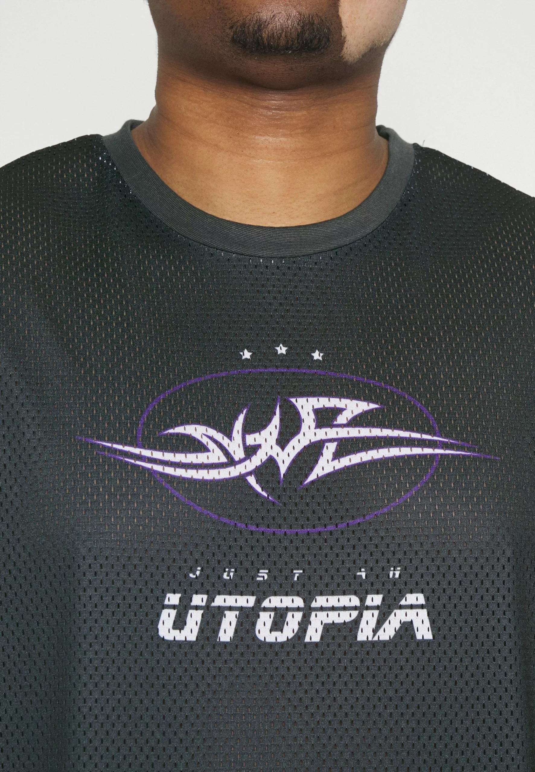 YOURTURN Unisex - Print T-Shirt - Black 6 YOURTURN Unisex - Print T-Shirt - Black - Image 6