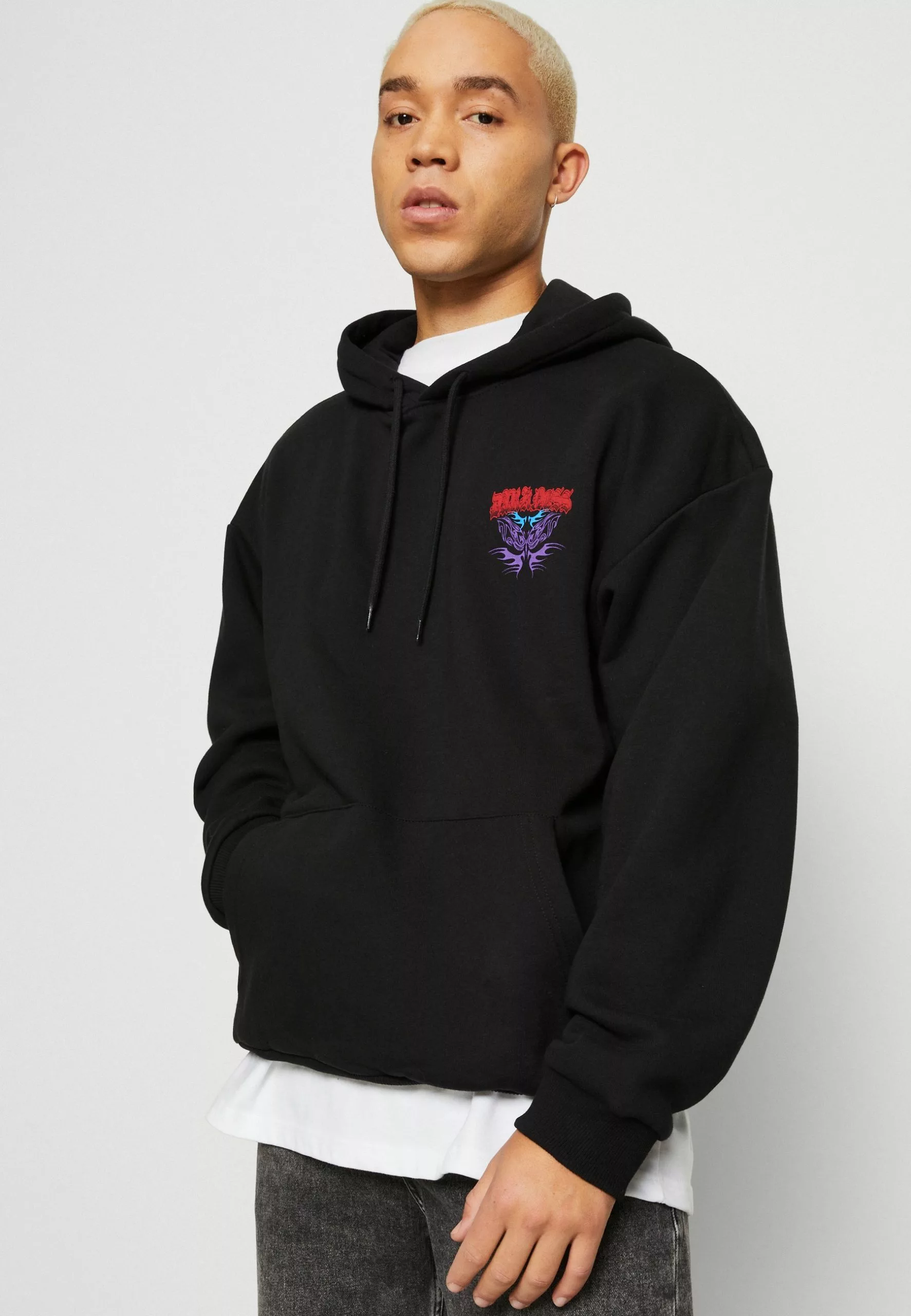 YOURTURN Darkness But- Sweatshirt - Black 4 YOURTURN Darkness But- Sweatshirt - Black - Image 4