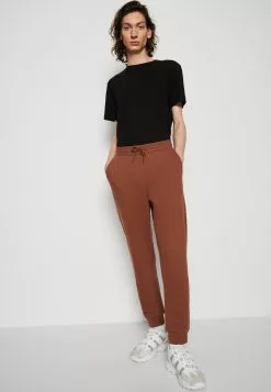 YOURTURN Unisex 2 Pack- Tracksuit Bottoms - Brown/Off-White -Yourturn Shop ba3da3ef225f481282590ce220fcc42c scaled