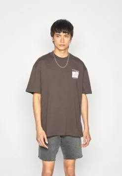 YOURTURN Unisex - Print T-Shirt - Brown -Yourturn Shop c8ec94f0dc8847a2866ed8f02b2d8cc9 scaled