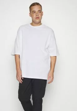 YOURTURN Unisex 3 Pack- Basic T-Shirt - White/Lilac/Black 19 YOURTURN Unisex 3 Pack- Basic T-Shirt - White/Lilac/Black -Yourturn Shop cb9c9002ed3c48f39889fdf92ee7a70a scaled