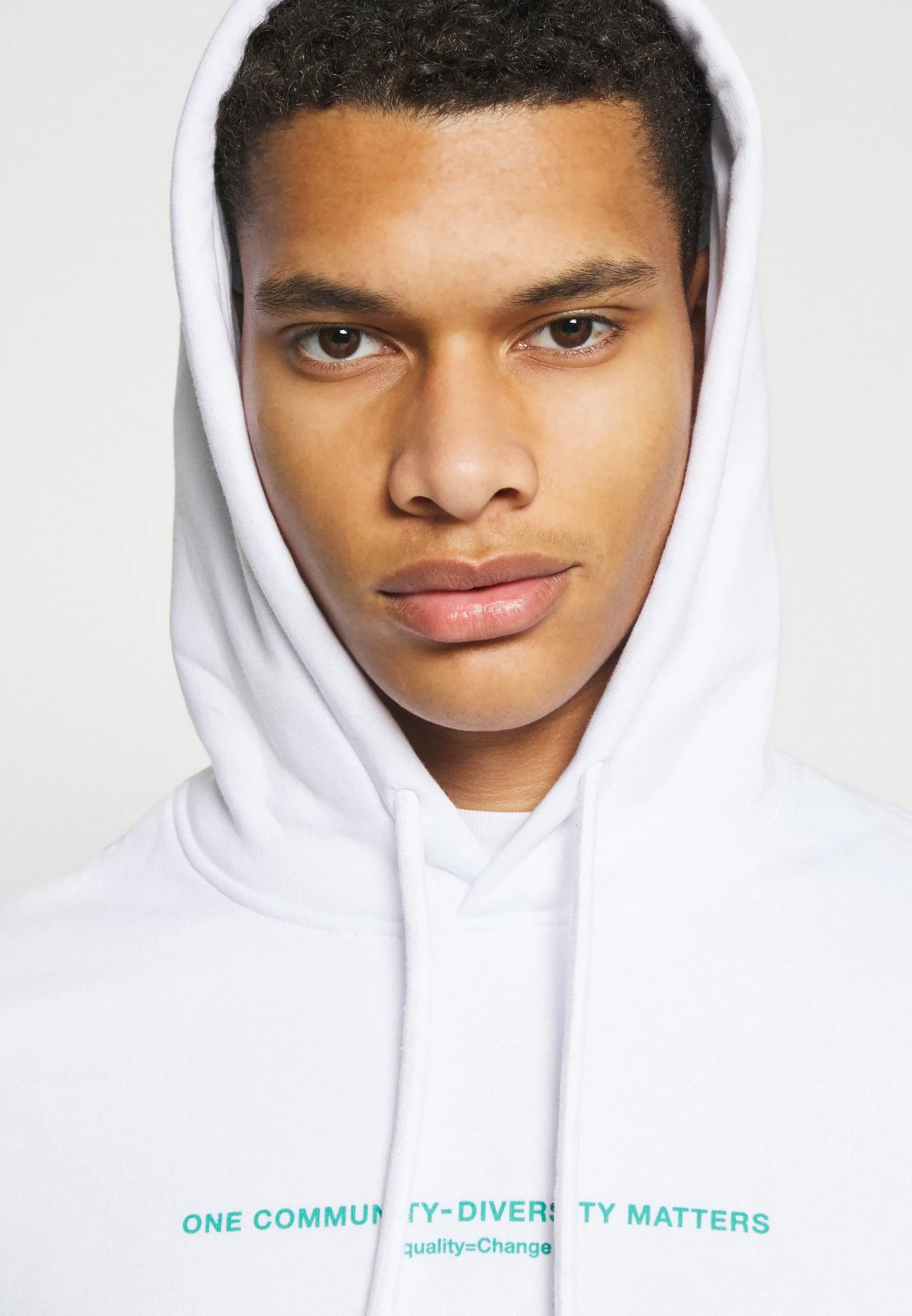 YOURTURN Unisex - Hoodie - White 4 YOURTURN Unisex - Hoodie - White - Image 4